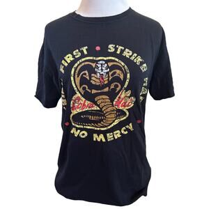 Vintage‎ Cobra Kai Strike First Strike Hard No Mercy T-Shirt *SZ SM